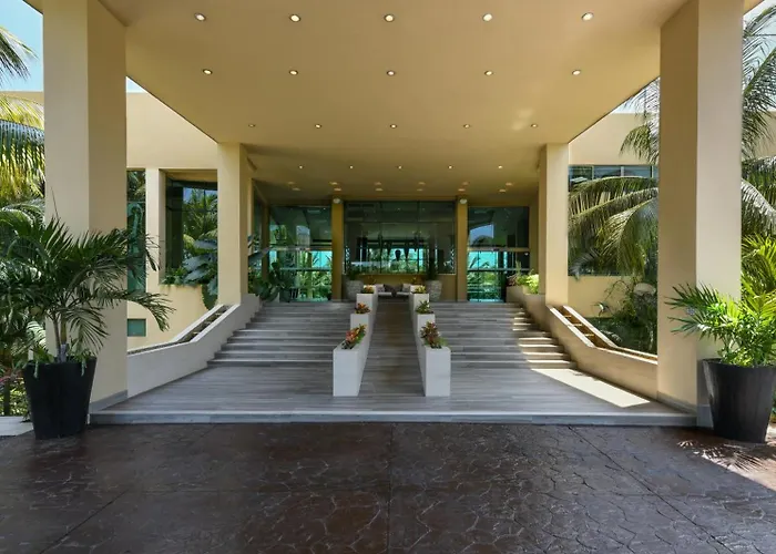 Generations Riviera Maya Oceanfront Family Resort, & Inclusive 5*