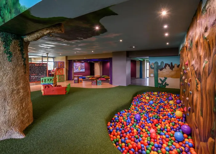Resort Generations Riviera Maya Oceanfront Family Resort, & Inclusive 5*