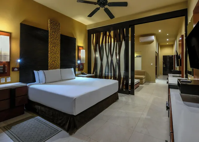 Generations Riviera Maya Oceanfront Family Resort, & Inclusive
